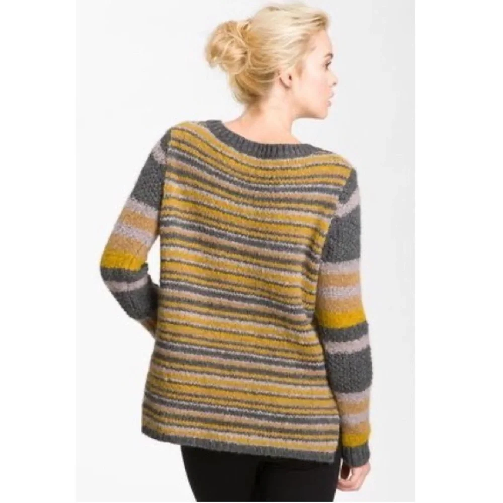 Elizabeth & James Slouchy Striped Knit Sweater in Yellow/Gray Size XS
